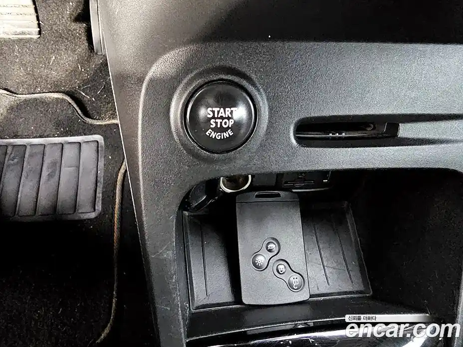 Renault QM3 2014 1.5 Автомат в Москве № 588559, фото 15