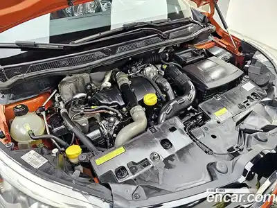 Renault QM3 2014 1.5 Автомат в Москве № 588559, миниатюра 6