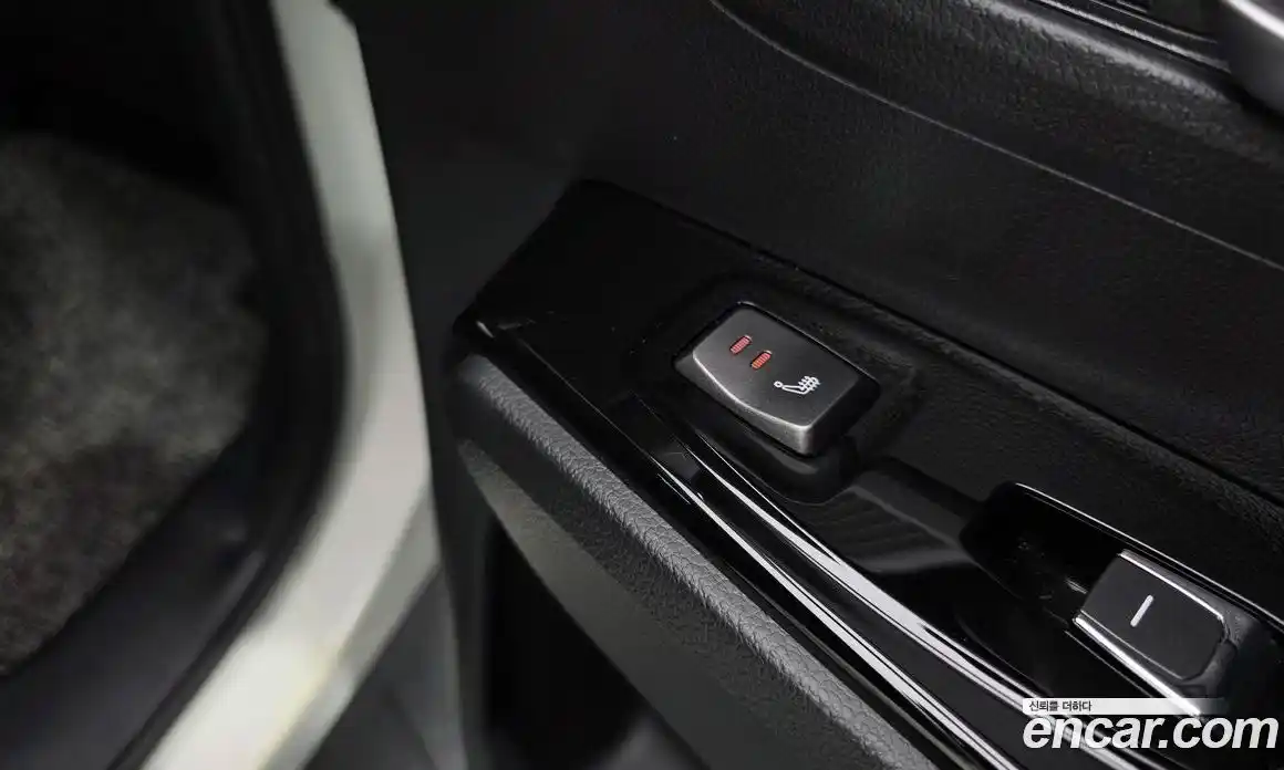 SsangYong Korando 2022 1.5 Автомат в Москве № 588625, фото 19