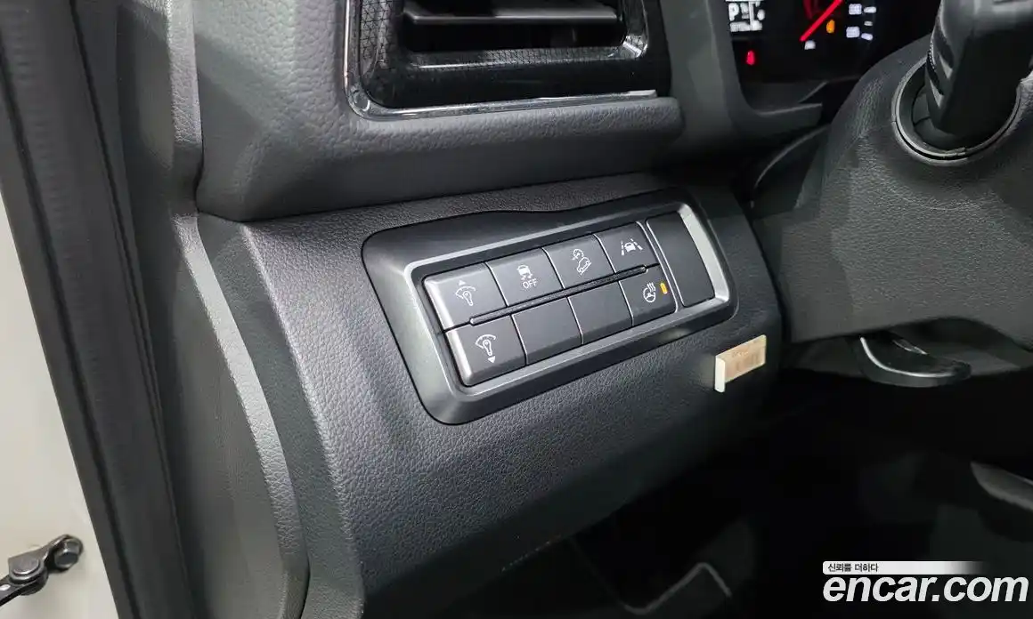 SsangYong TIBOLI 2021 1.5 Автомат в Москве № 588845, фото 17