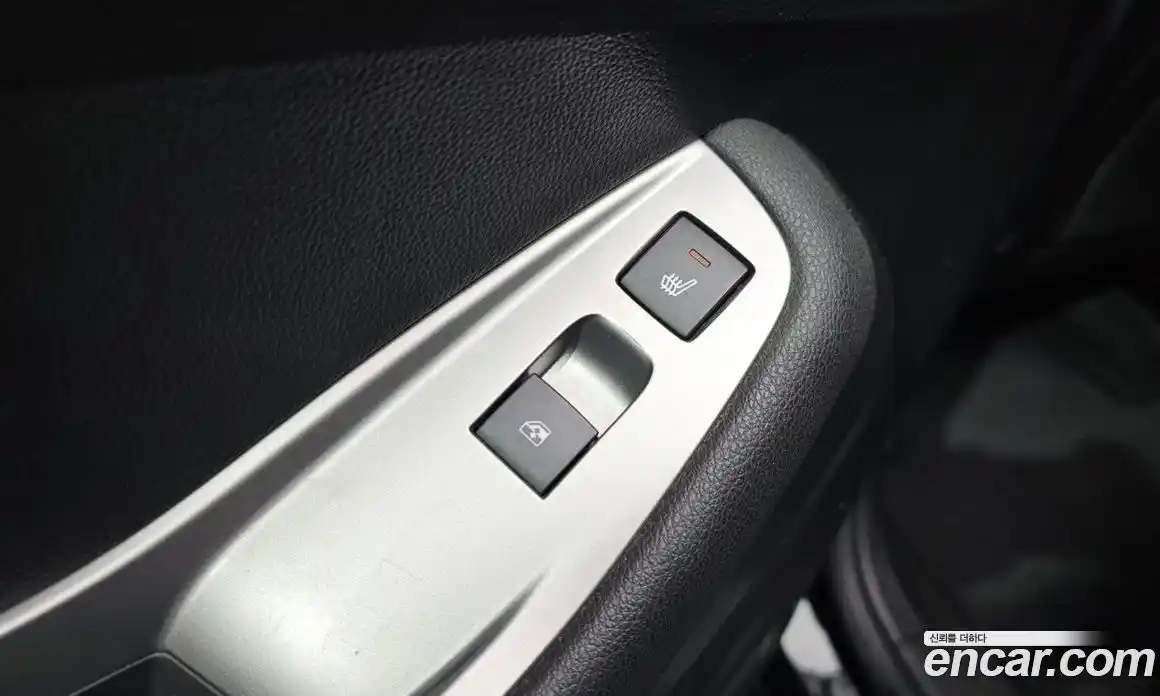 Chevrolet Orlando 2015 2.0 Автомат в Москве № 588851, фото 19