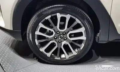 SsangYong Torres 2025 1.5 Автомат в Москве № 588863, миниатюра 5