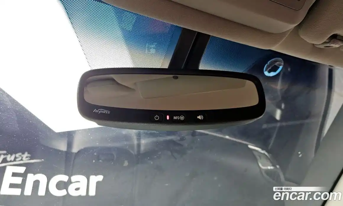 Chevrolet Captiva 2014 2.0 Автомат в Москве № 588869, фото 16