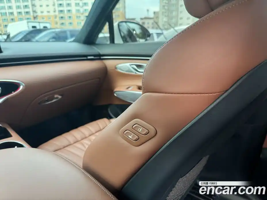 Genesis GV70 2023 2.5 Автомат в Москве № 58915, фото 12