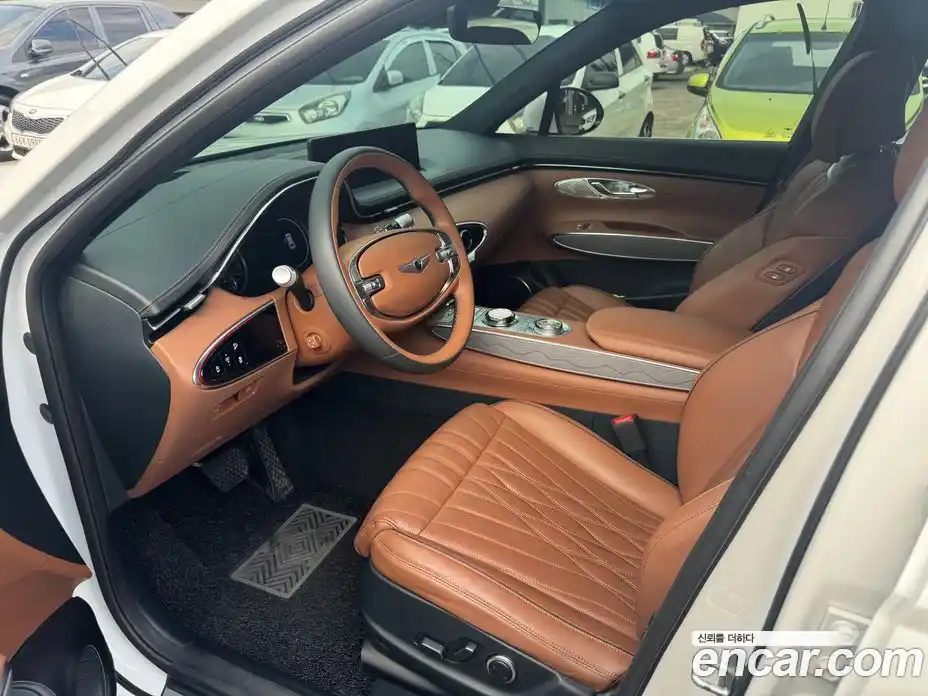 Genesis GV70 2023 2.5 Автомат в Москве № 58915, фото 7