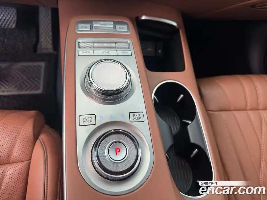 Genesis GV70 2023 2.5 Автомат в Москве № 58915, фото 9