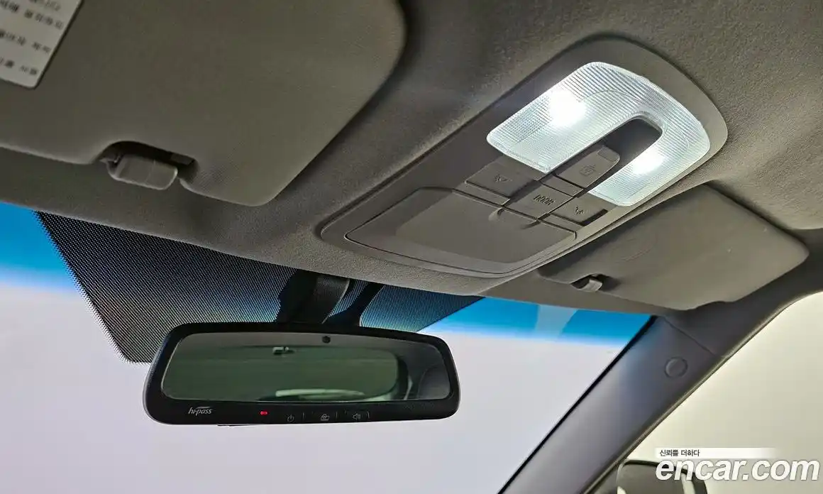 SsangYong TIBOLI 2016 1.6 Автомат в Москве № 589421, фото 17