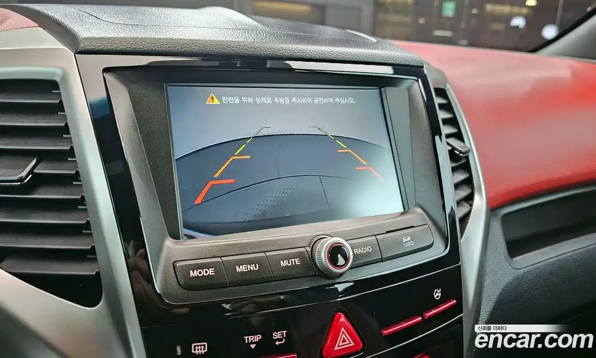 SsangYong TIBOLI 2015 1.6 Автомат в Москве № 589477, фото 15