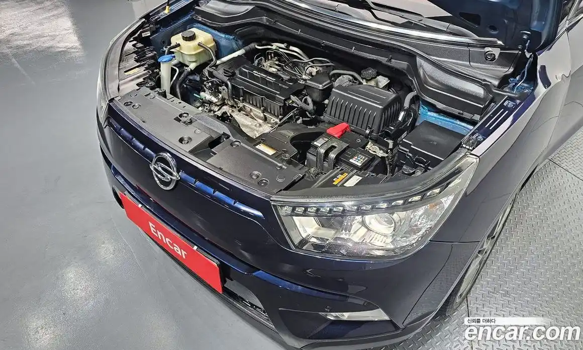 SsangYong TIBOLI 2015 1.6 Автомат в Москве № 589477, фото 6