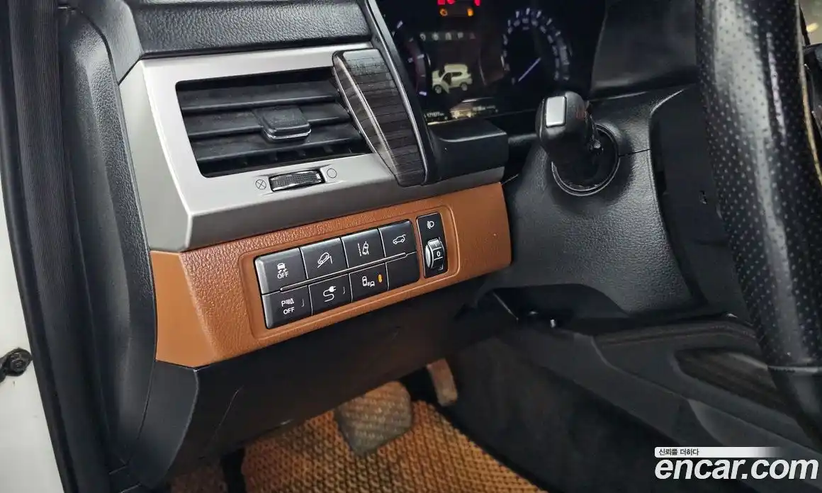 SsangYong Rexton 2018 2.2 Автомат в Москве № 589478, фото 13