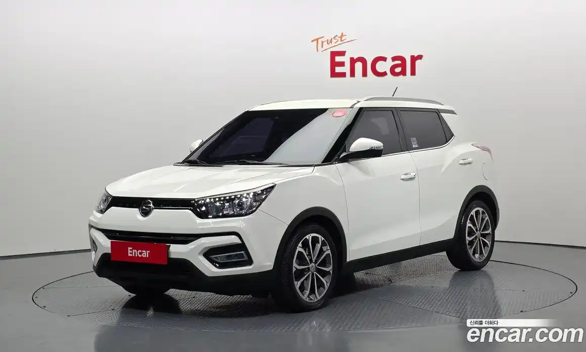 SsangYong TIBOLI 2018 1.6 Автомат в Москве № 589563, фото 1