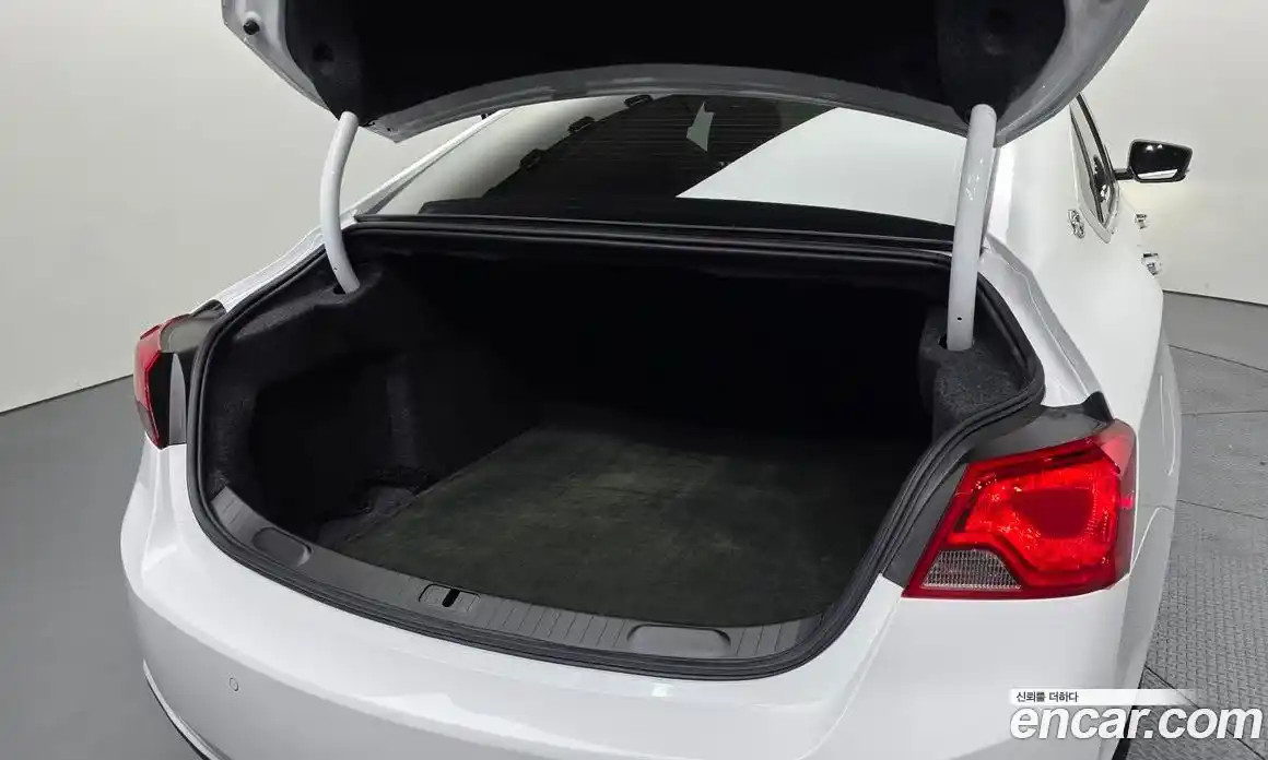 Chevrolet Impala 2016 3.6 Автомат в Москве № 589813, фото 20