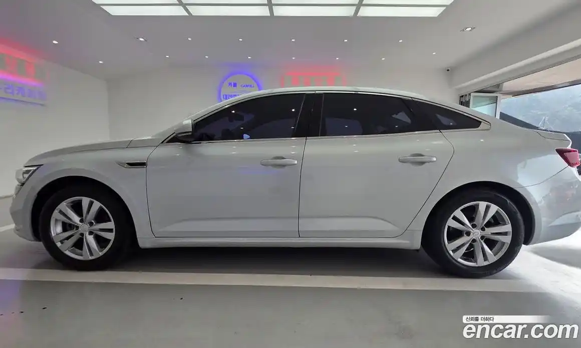 Renault SM6 2016 2.0 Автомат в Москве № 590192, фото 5