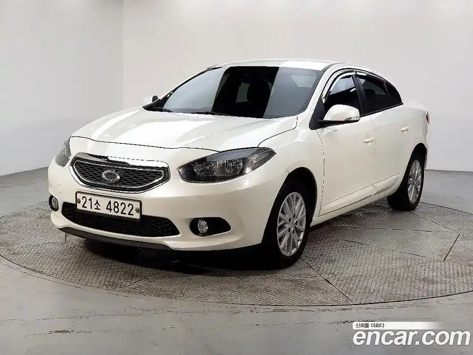 Renault SM3 2014 1.6 Автомат в Москве № 590210, фото 1