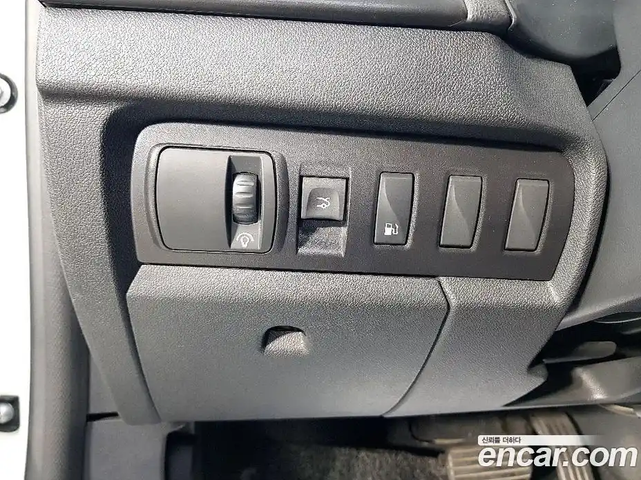 Renault SM3 2014 1.6 Автомат в Москве № 590210, фото 11