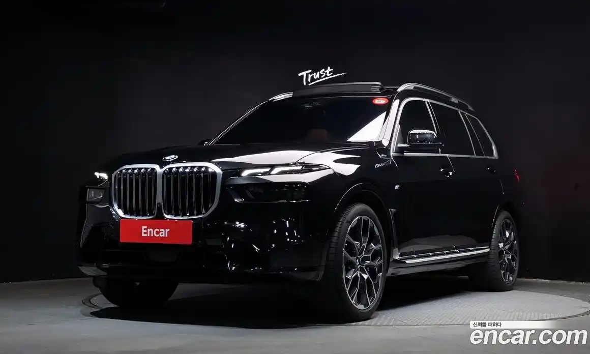BMW X7 2025 3.0 Автомат в Москве № 590679, фото 1