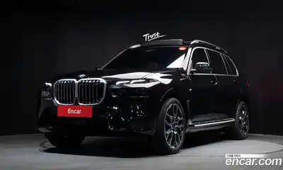 BMW X7, 2025