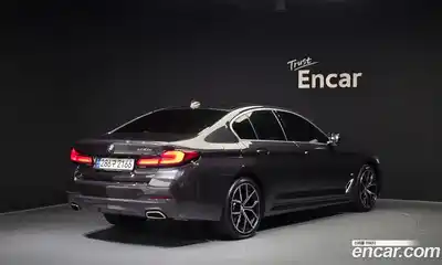 BMW 5-Series 2021 2.0 Автомат в Москве № 591564, миниатюра 2