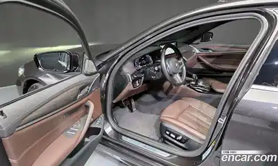 BMW 5-Series 2021 2.0 Автомат в Москве № 591564, миниатюра 10