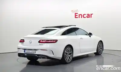 Mercedes-Benz E-Class 2023 2.0 Автомат в Москве № 592042, миниатюра 2