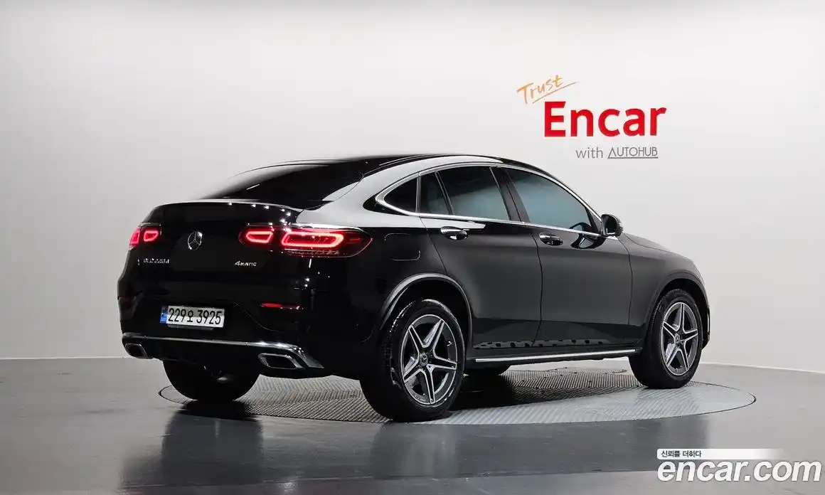 Mercedes-Benz GLC-Class 2023 1.9 Автомат в Москве № 592182, фото 2