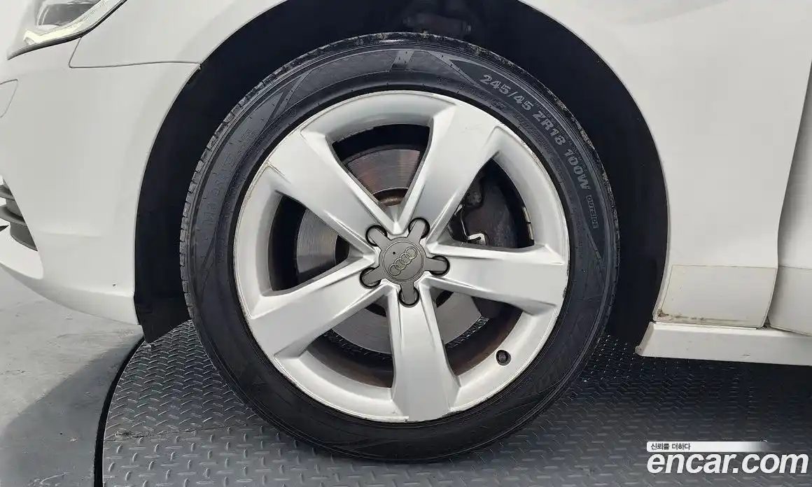 Audi A6 2015 2.0 Автомат в Москве № 592841, фото 5