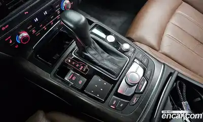 Audi A6 2018 2.0 Автомат в Москве № 593078, миниатюра 9