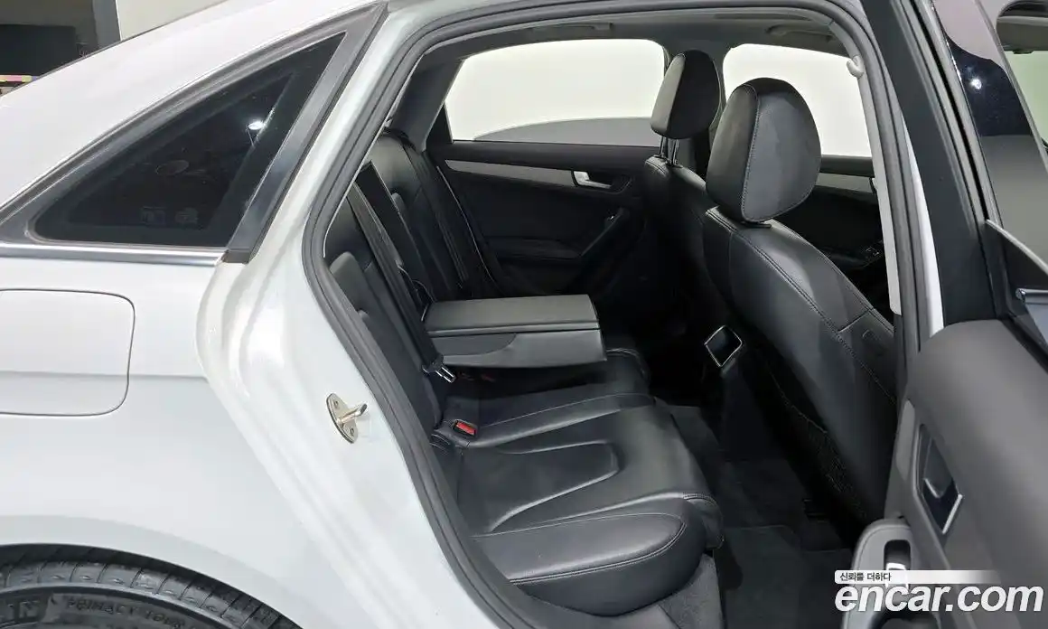 Audi A4 2013 2.0 Автомат в Москве № 593183, фото 12