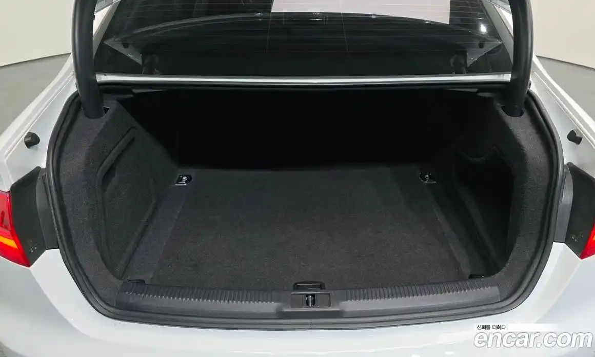 Audi A4 2013 2.0 Автомат в Москве № 593183, фото 20