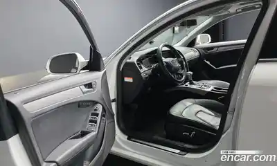 Audi A4 2013 2.0 Автомат в Москве № 593340, миниатюра 10