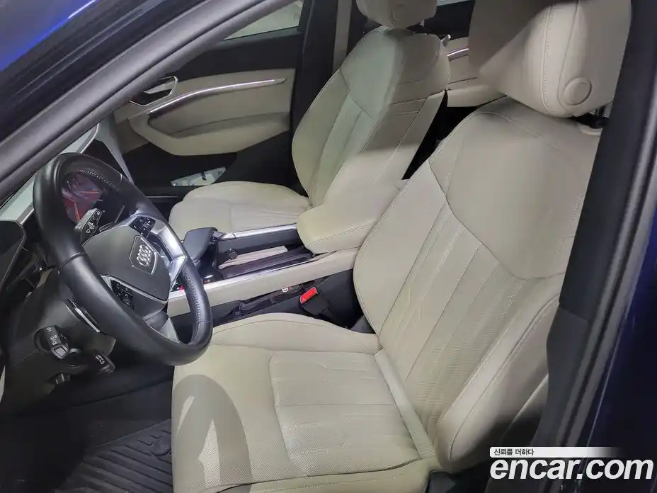 Audi e-tron 2020 Автомат в Москве № 593390, фото 19