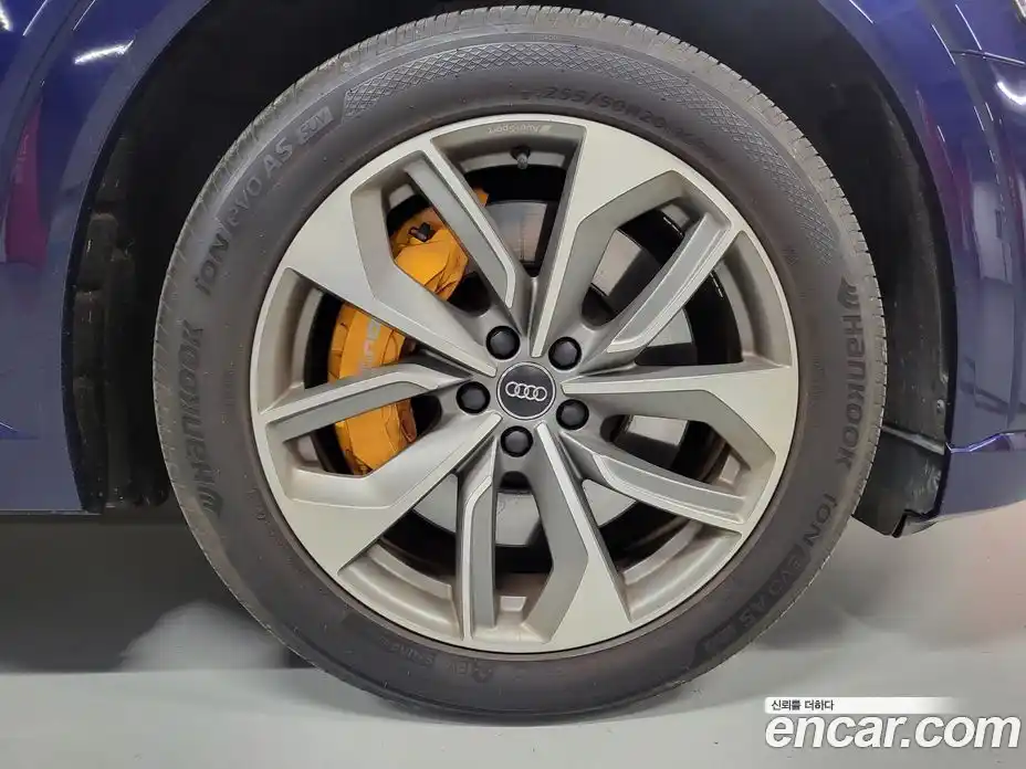 Audi e-tron 2020 Автомат в Москве № 593390, фото 8