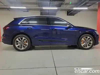 Audi e-tron 2020 Автомат в Москве № 593390, миниатюра 9