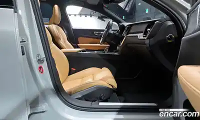 Volvo V60 2021 2.0 Автомат в Москве № 593646, миниатюра 11