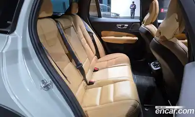 Volvo V60 2021 2.0 Автомат в Москве № 593646, миниатюра 12