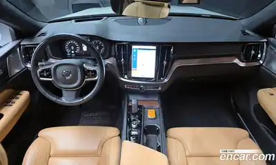 Volvo V60 2021 2.0 Автомат в Москве № 593646, миниатюра 7