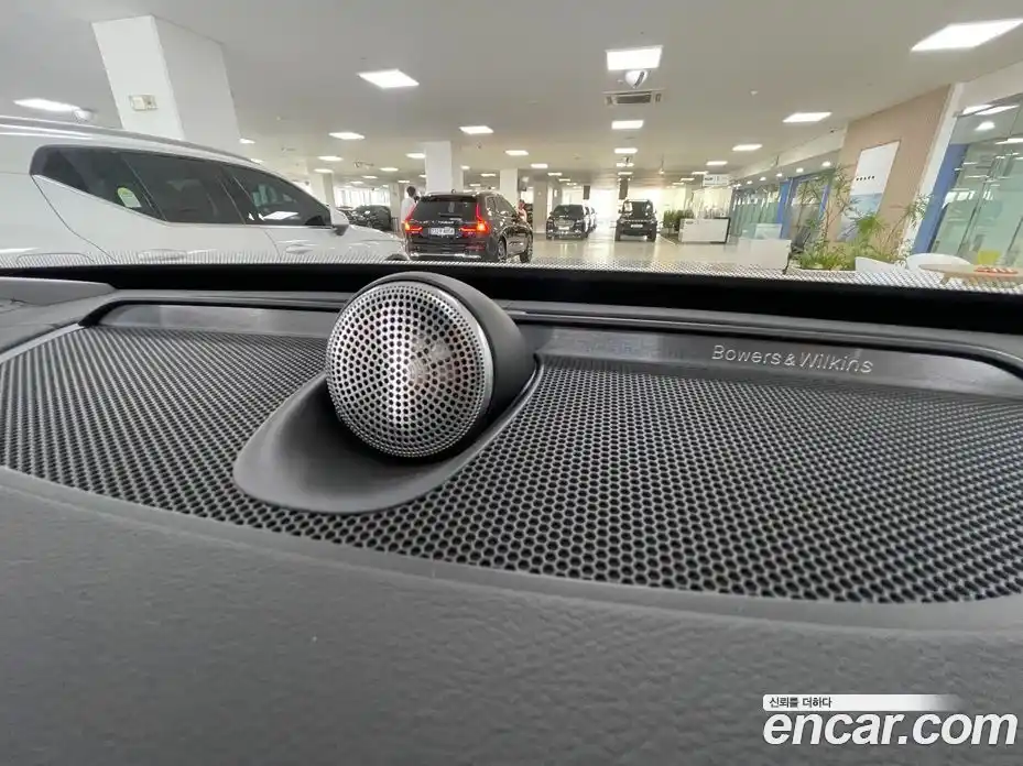 Volvo XC90 2025 2.0 Автомат в Москве № 593810, фото 17