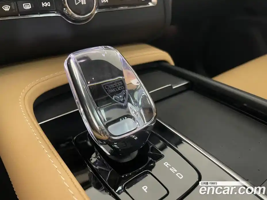 Volvo XC90 2025 2.0 Автомат в Москве № 593810, фото 9