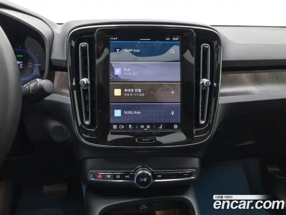 Volvo C40 2024 Автомат в Москве № 593857, фото 16