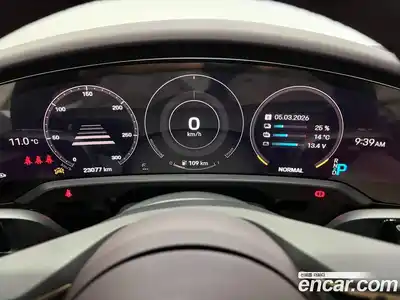 Porsche Taycan 2024 0.1 Автомат в Москве № 594393, миниатюра 8