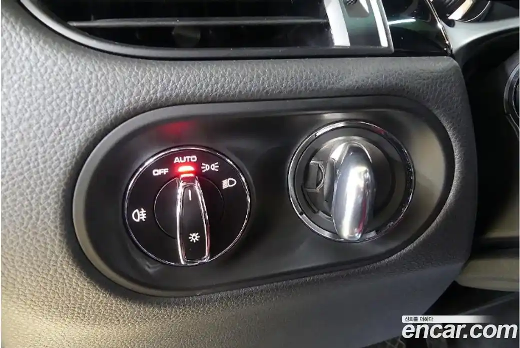 Porsche Macan 2024 1.6 Автомат в Москве № 594413, фото 16