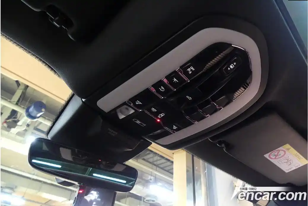 Porsche Macan 2024 1.6 Автомат в Москве № 594413, фото 17