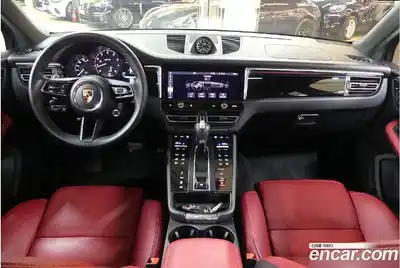 Porsche Macan 2024 1.6 Автомат в Москве № 594413, миниатюра 5