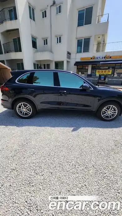 Porsche Cayenne 2015 4.1 Автомат в Москве № 594583, миниатюра 4