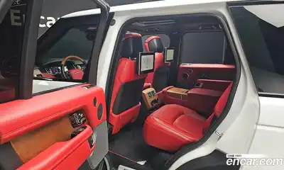 Land Rover Range-Rover 2018 4.4 Автомат в Москве № 594683, миниатюра 12