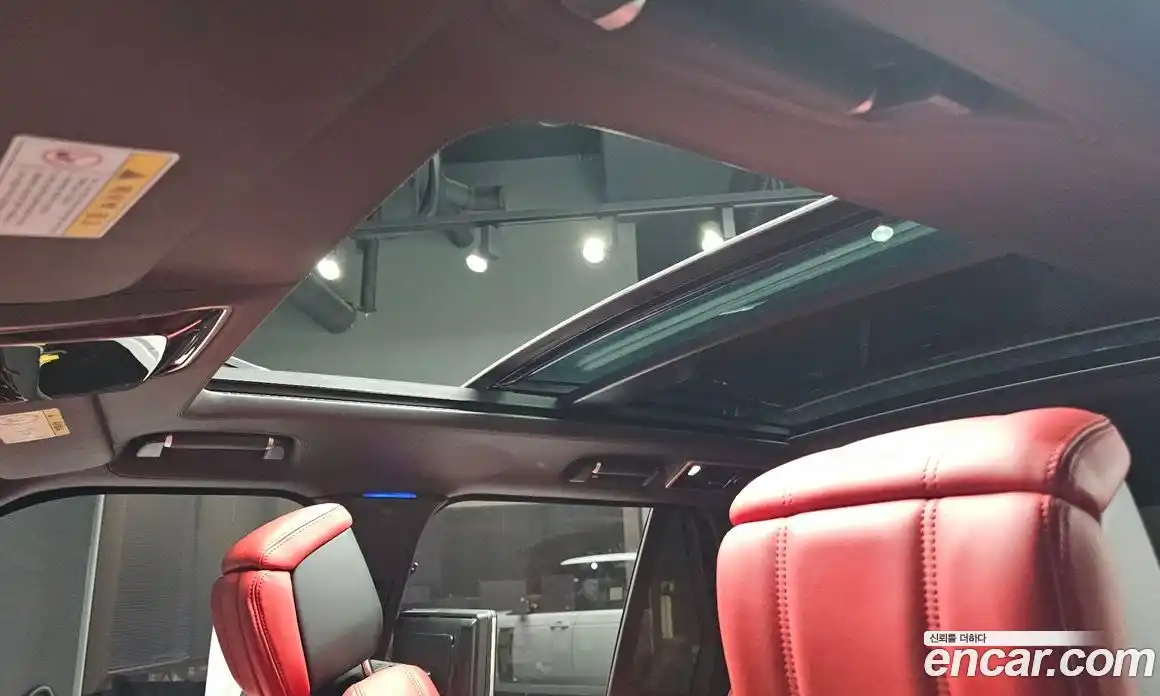 Land Rover Range-Rover 2018 4.4 Автомат в Москве № 594683, фото 19