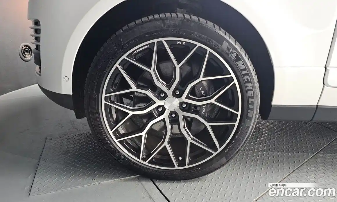 Land Rover Range-Rover 2018 4.4 Автомат в Москве № 594683, фото 5