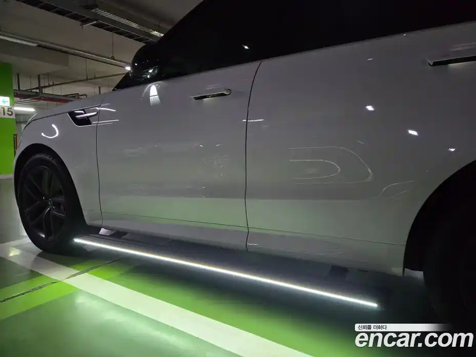 Land Rover Range-Rover Sport 2025 3.0 Автомат в Москве № 594859, фото 15