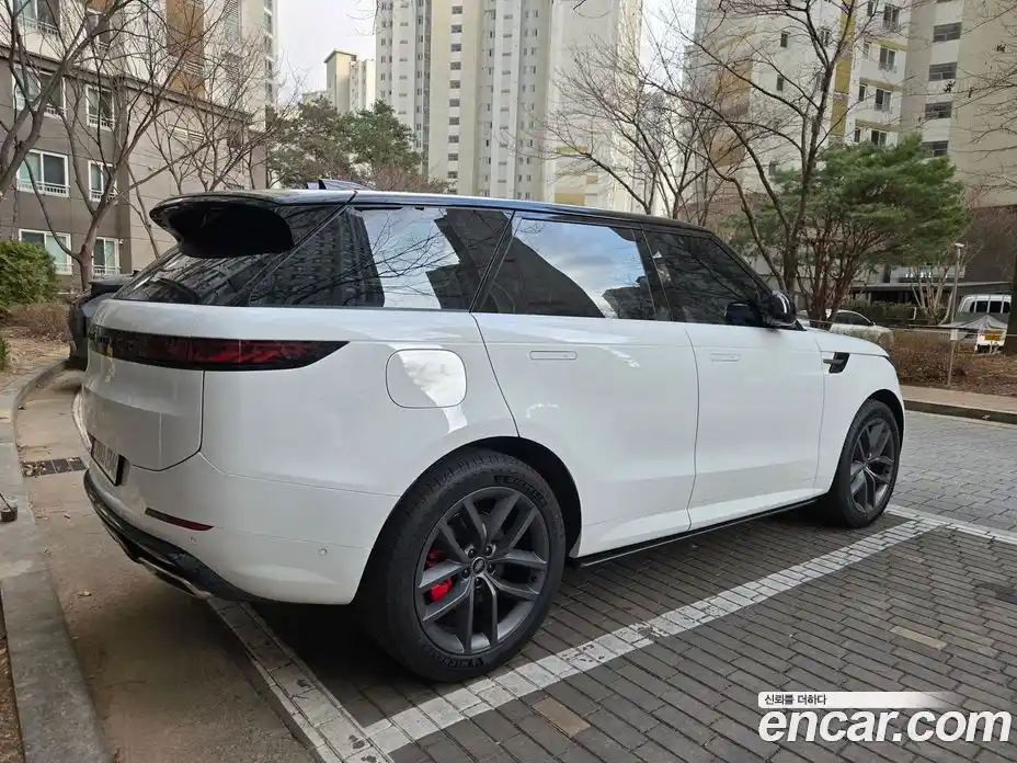Land Rover Range-Rover Sport 2025 3.0 Автомат в Москве № 594859, фото 4