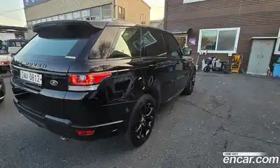 Land Rover Range-Rover Sport 2016 4.4 Автомат в Москве № 594938, миниатюра 2
